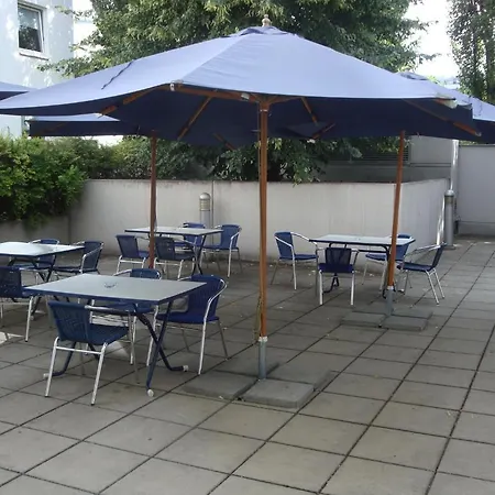 Hotel Ibis Budget Sankt Marx 2*