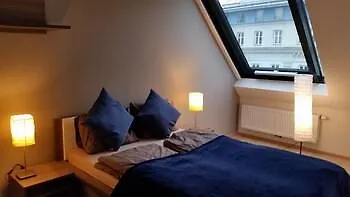 Prestige Schoenbrunn 3* Viena