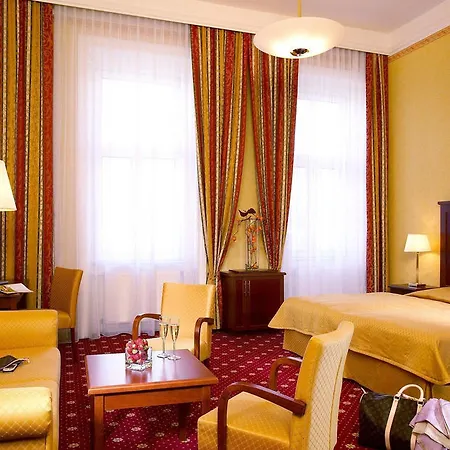 Bellevue Hotel 4*