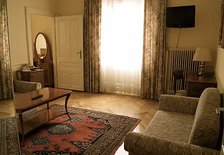 Boutique Nossek 3*