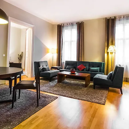 Abieshomes Serviced - Downtown * Vienna