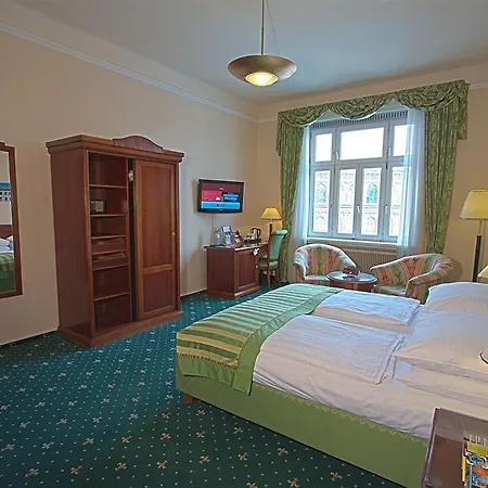 Secession An Der Oper Hotel
