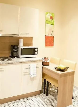 Serviced Josefstadt Apartment *