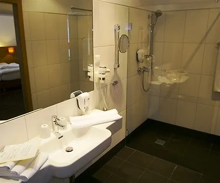 Hotel Fabrik 3*