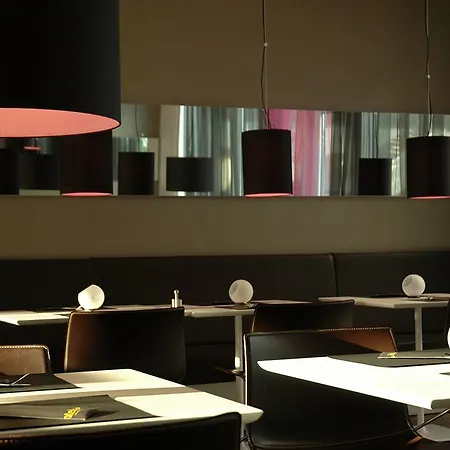 Plaza Gasometer Hotel Viena
