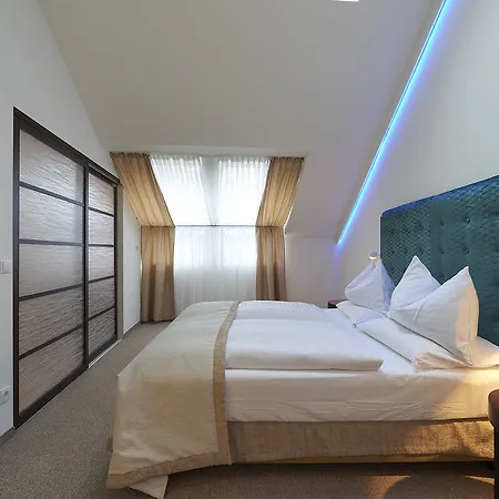 Starlight Renngasse Aparthotel Vienna