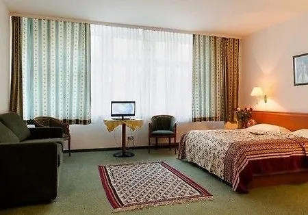 Schani Salon 4* Viena