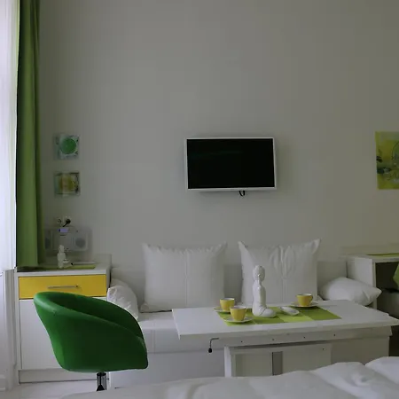 Ch-hotel Luka 2* Wenen