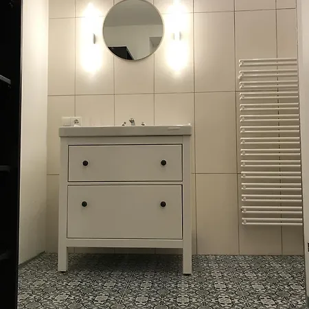 Premarental 1 Apartment