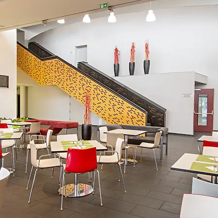 Hotel Kyriad Altmannsdorf 3*
