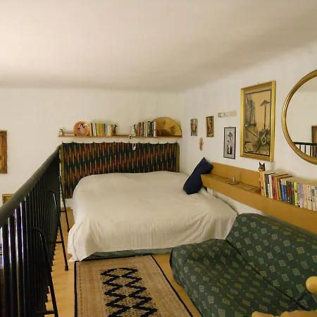 Guest house Exclusive In The City Centre Of *