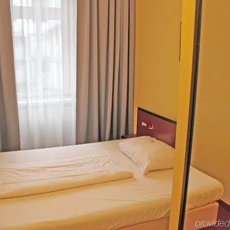 Hotel Fuerst Metternich Vienna
