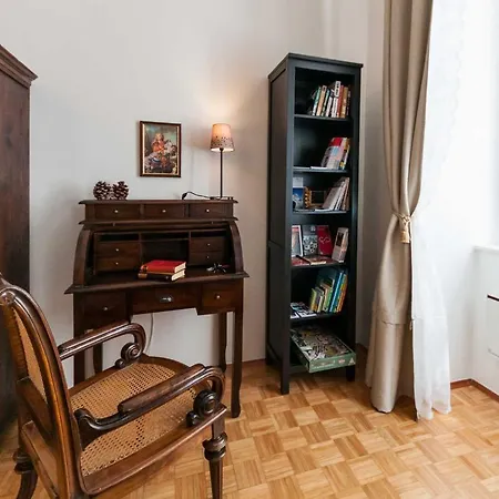 Elegant Apartment Vienna