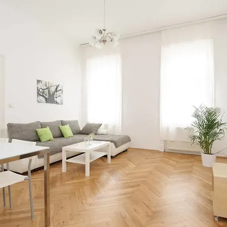 Vienna-apartment-one Mariannengasse Apartment