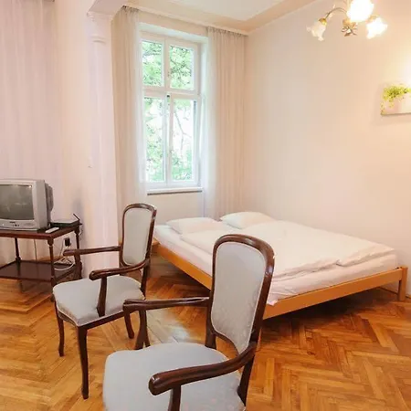 Vienna-apartment-one Mariannengasse * Vienna