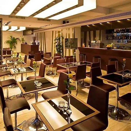 Hotel Eurostars Embassy 4*