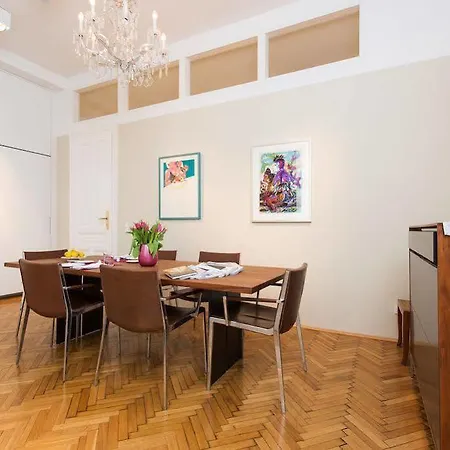 Rosa Linde - Comfort Bed & Breakfast Wenen