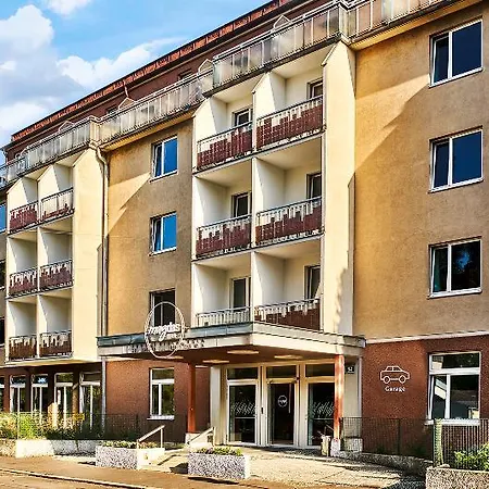Magdas Hotel 2*