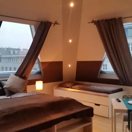 Prestige Schoenbrunn 3* Viena