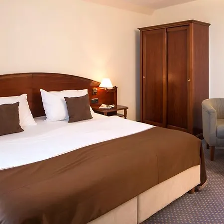 Austria Trend Schloss Wilhelminenberg 4* Vienna