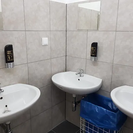 Easyroom - Budget Hostel Wien