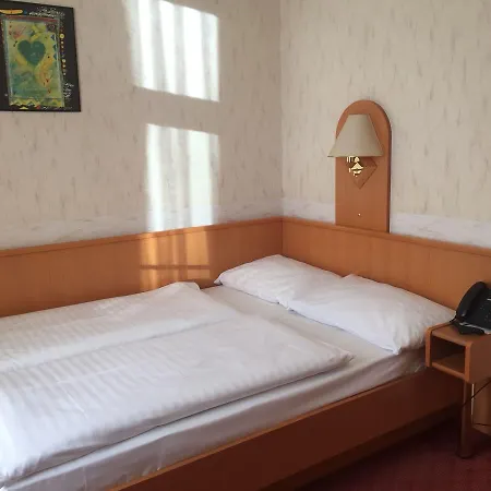 Hotel Admiral 3*