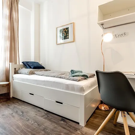 Apartment & Business 1120