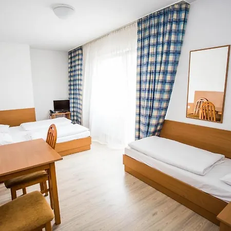 Geblergasse Hotel 3*