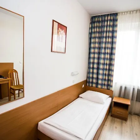 Hotel Geblergasse 3*