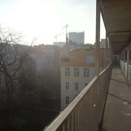 Favoriten Apartment *