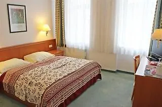 Schani Salon Viena
