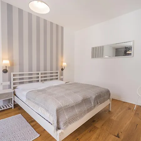 La Perla Vintage-apartments Apartment *