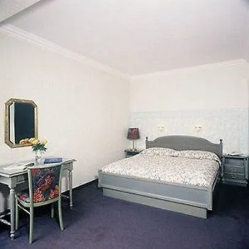 Hotel Arthotel Ana Gala 3*