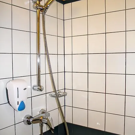 Very Apartments, 5 Min To Center, No Reception Hotel