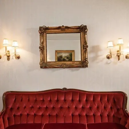Suzanne 3* Wien