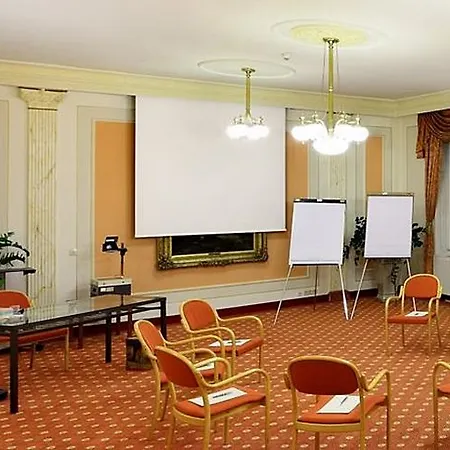 Bellevue Hotel 4*