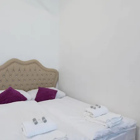 Royal Belvedere Apartment