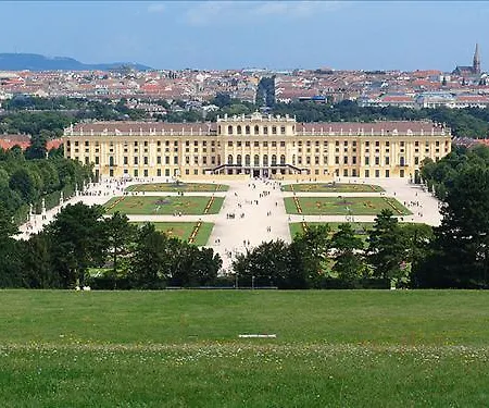 Parco Di Schoenbrunn Bed & Breakfast Vienna