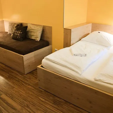 Do Step - Hotel&hostel * Wien
