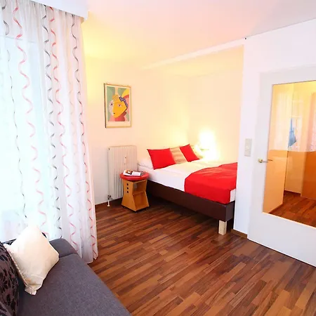 Checkvienna - Apartment