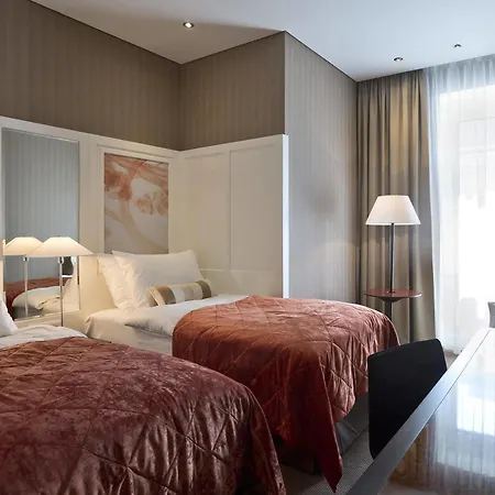 The Harmonie Vienna, Bw Premier Collection 4*