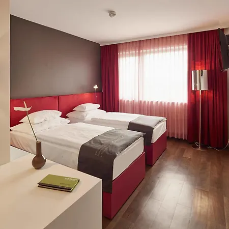Plaza Gasometer Hotel Viena