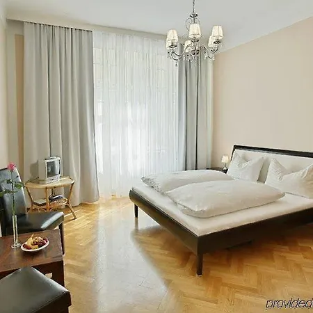 Parco Di Schoenbrunn Bed & Breakfast