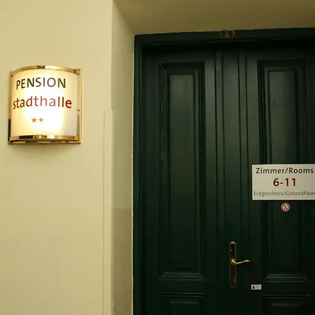 Bed and breakfast Stadthalle 2*