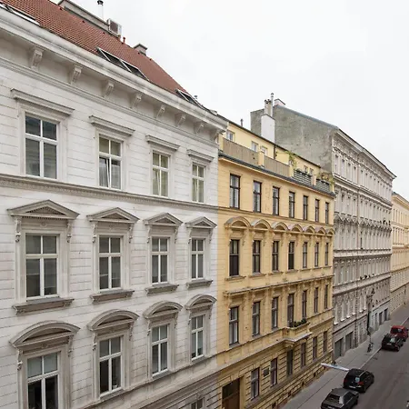 Royal Urania * Vienna