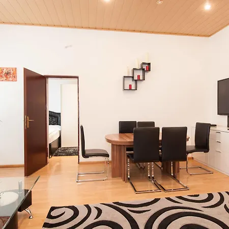 Royal Urania Apartment Vienna