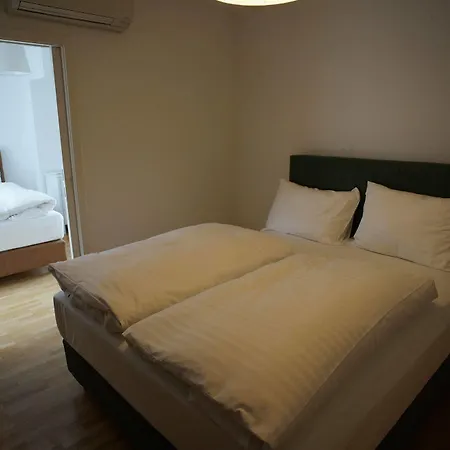 Starlight Renngasse 4*