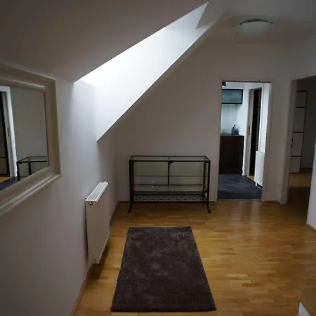Starlight Renngasse