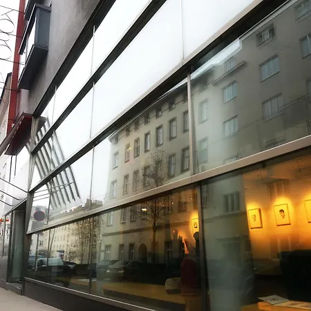 Korotan Hotel Viena