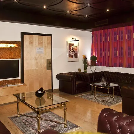 Hotel Lenas 3*